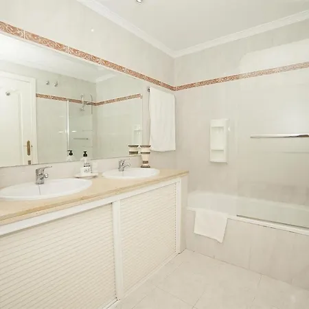 Holiday home Deluxe Penthouse Costa Lago Torremolinos