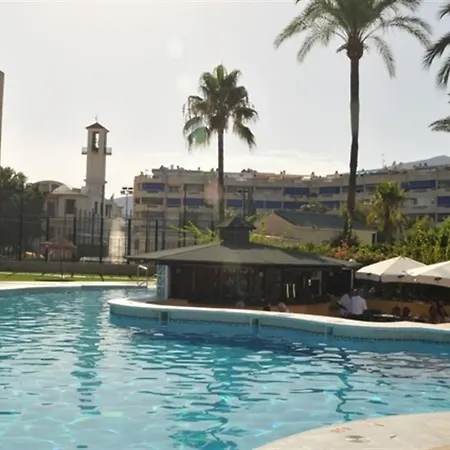 Deluxe Penthouse Costa Lago Holiday home *